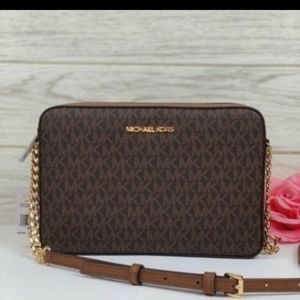 Michael Kors crossbody